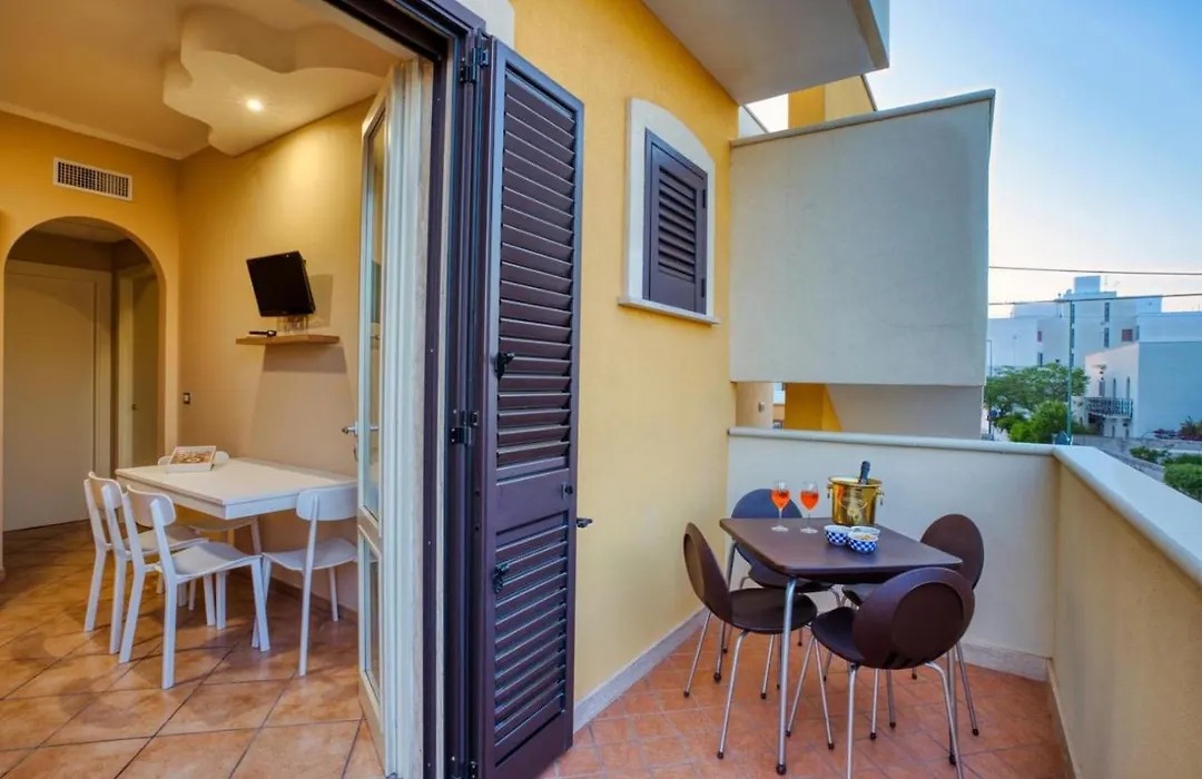Potì Comfort Rooms Tra Mare e Paese-1