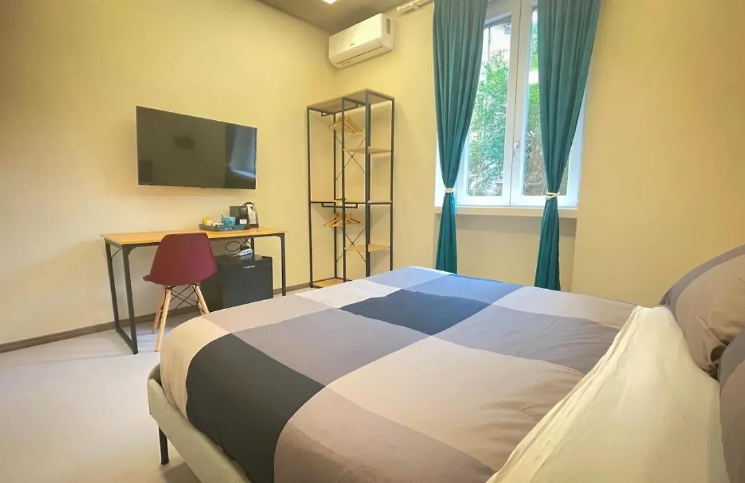 Ele Rooms San Pietro-1