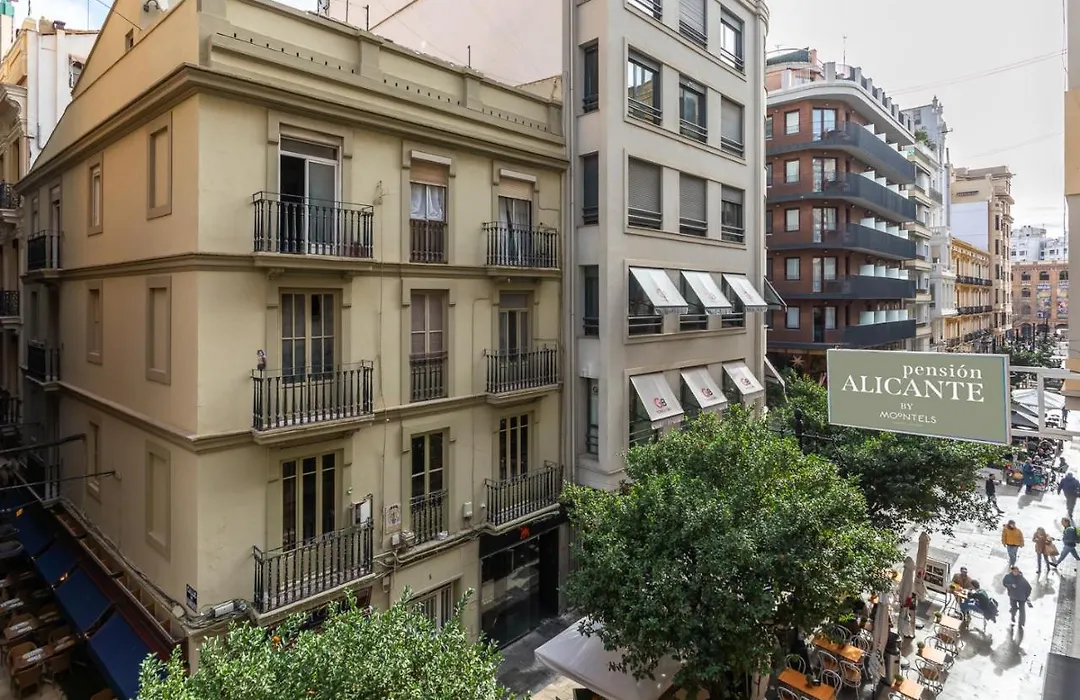 Pension Alicante By Moontels-1
