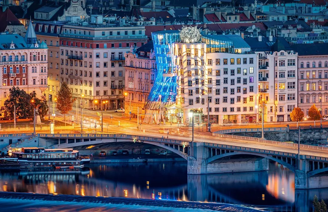 Dancing House Hotel - Tancici Dum-1