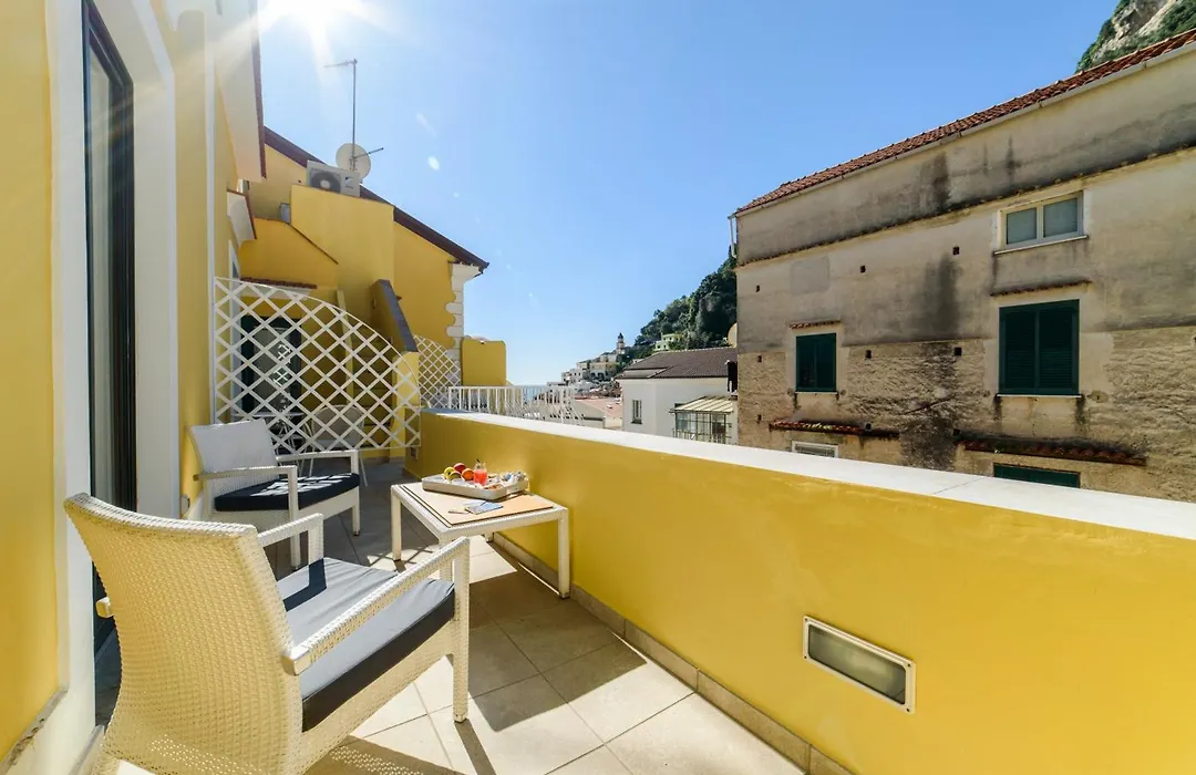 Amalfi Luxury House-1