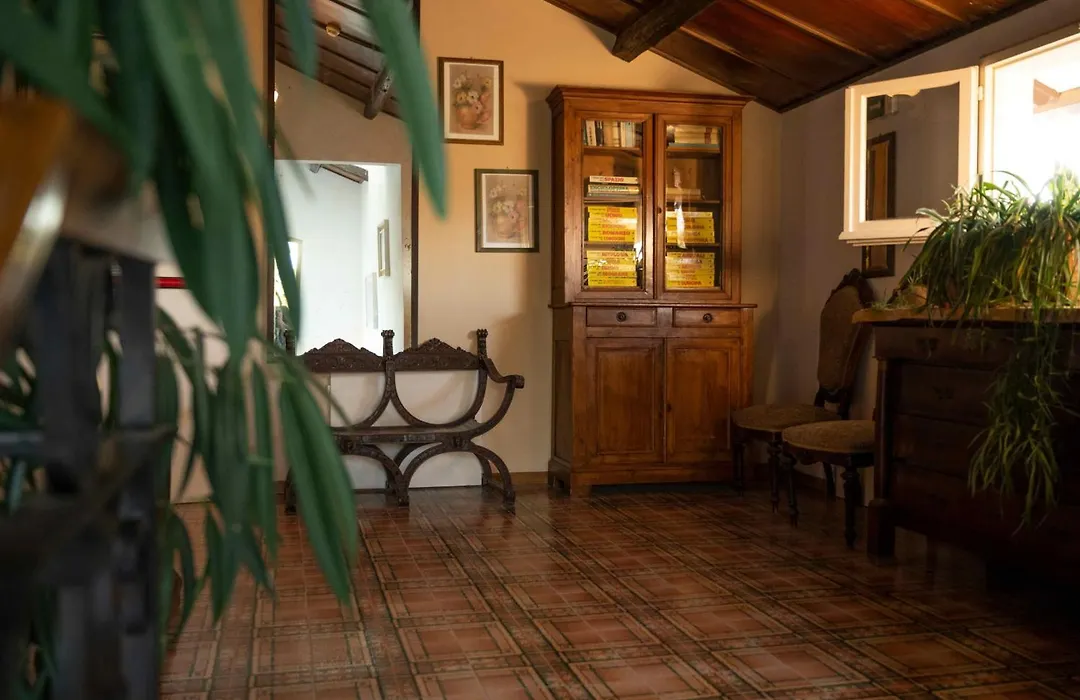 La Villa-1