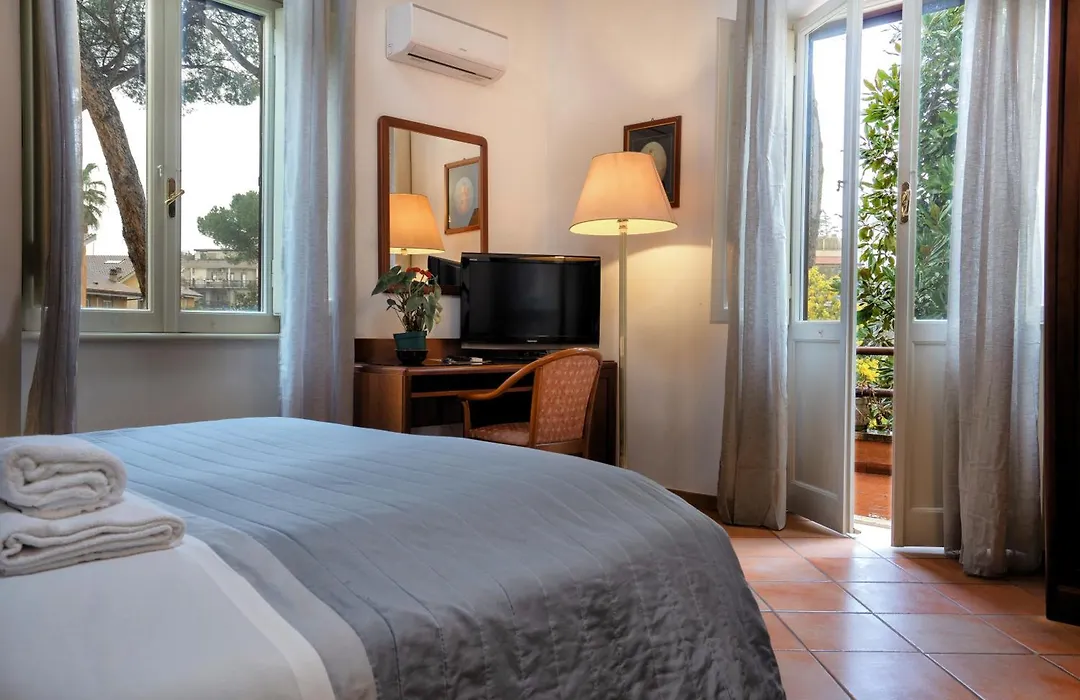 Comfort Rooms Villa Gaia Tor Vergata-1