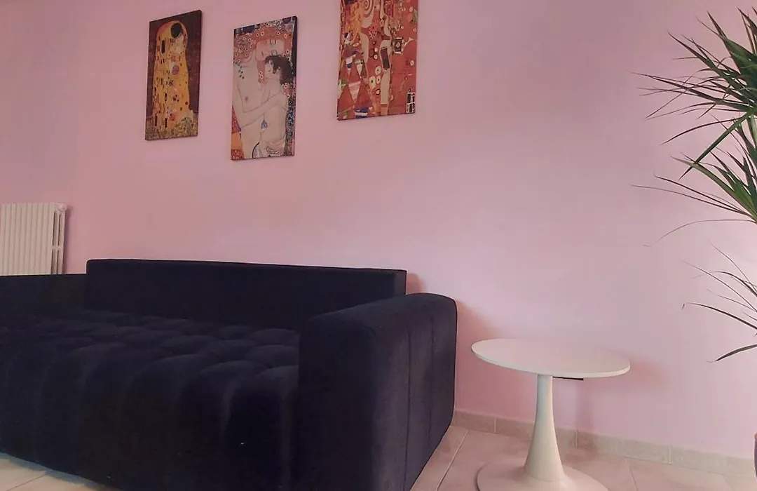 Lungofiume Suite-1