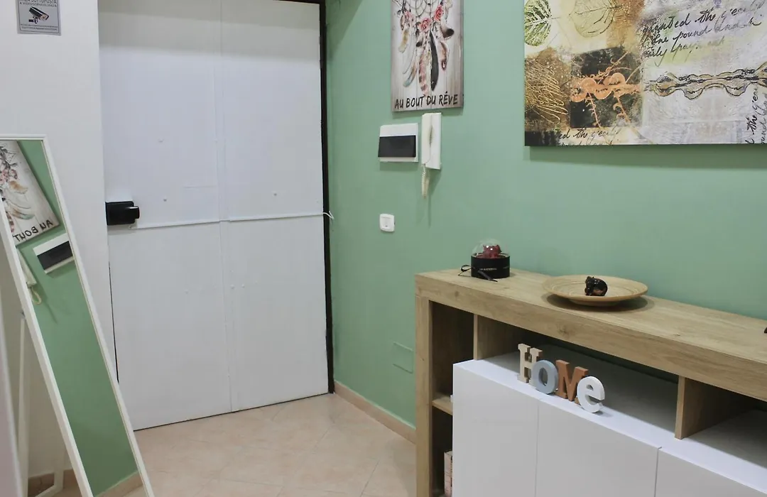 Miroballo Room-1