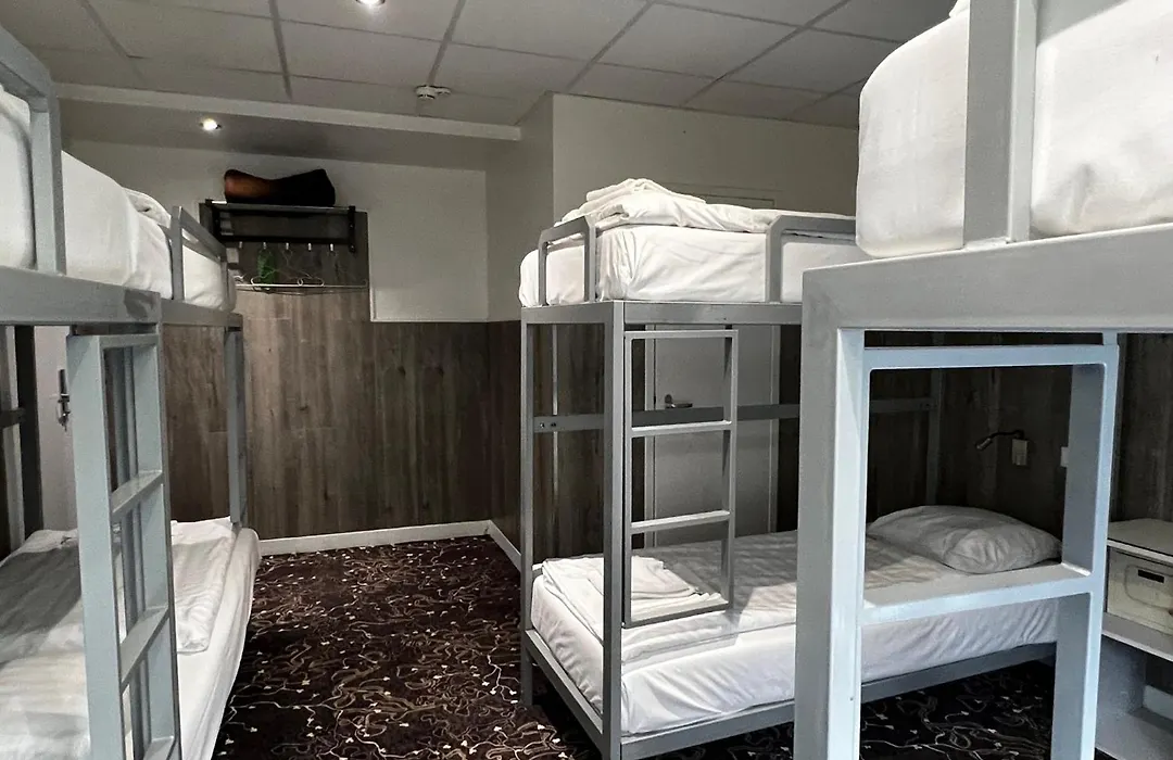 Budget Trianon Hotel-1