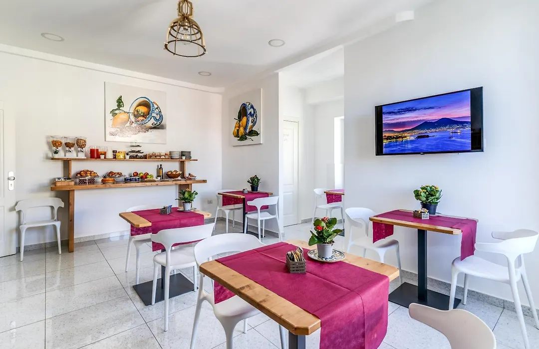 Le Angioine Rooms-1
