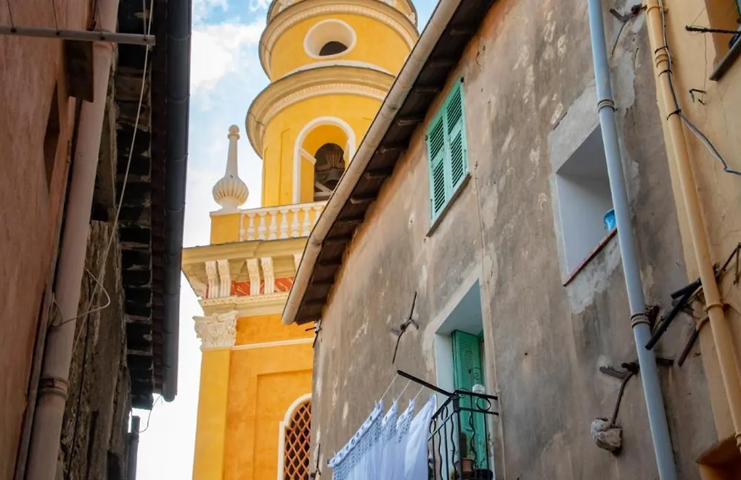 Hotel Vendome Menton-1