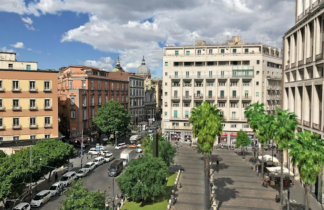 Piazza Carità-1
