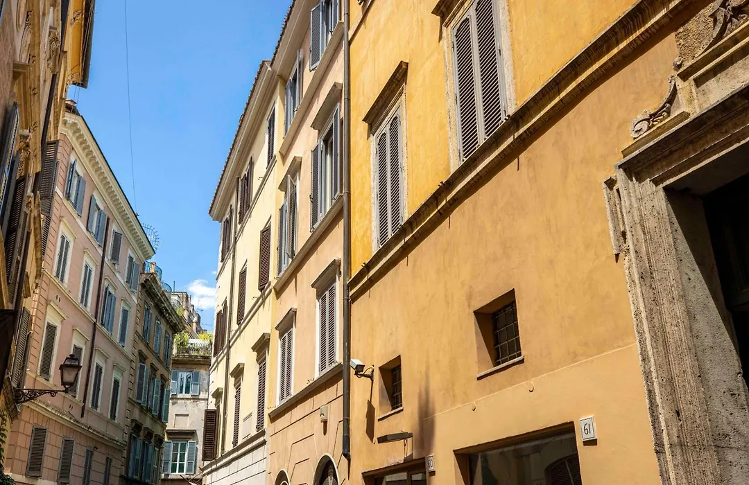 Home At Rome Luxury Navona Guest House 2-1