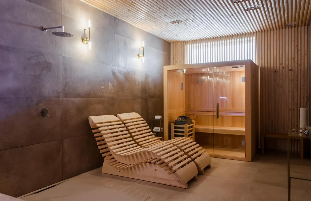 Porta D'Oro Charming House II & Spa-1