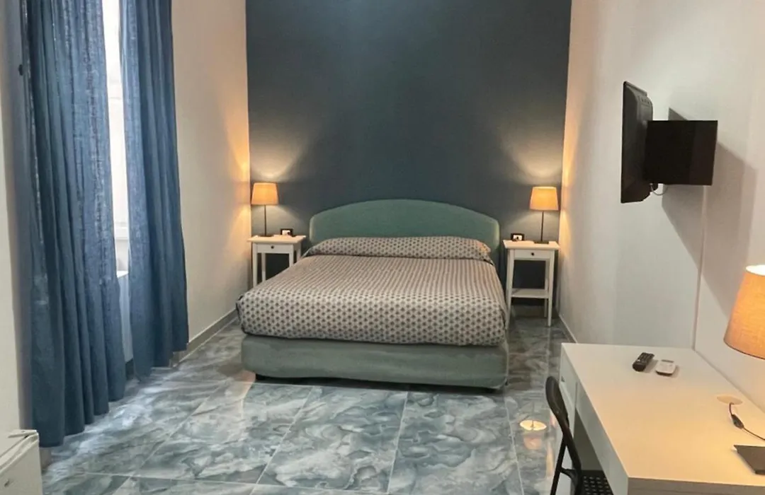 Dante Rooms-1