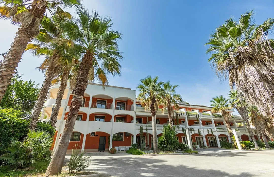 Prince Franklyn Hotel-1