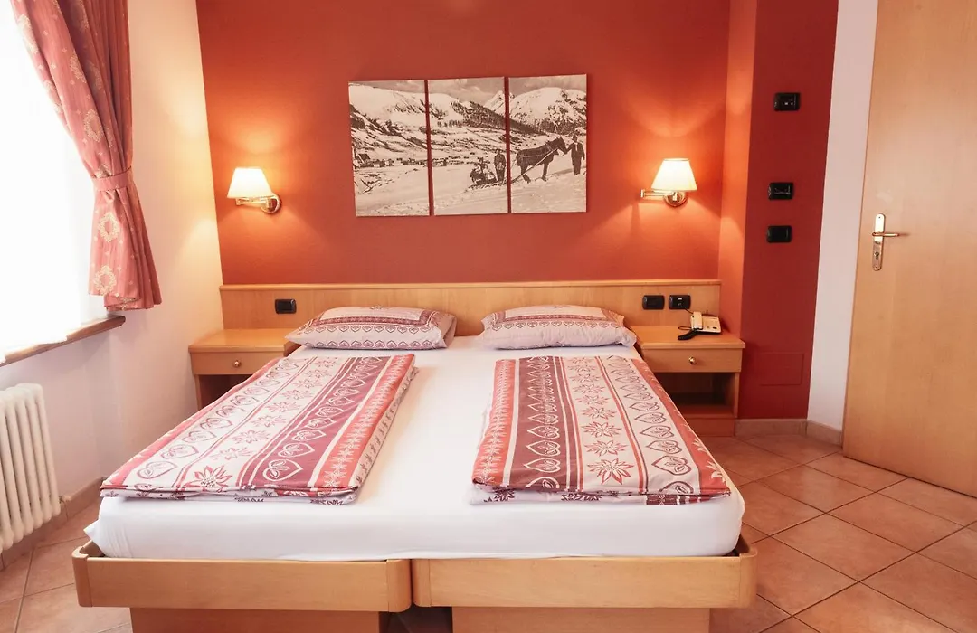 Hotel Garni Rin Da Rin-1