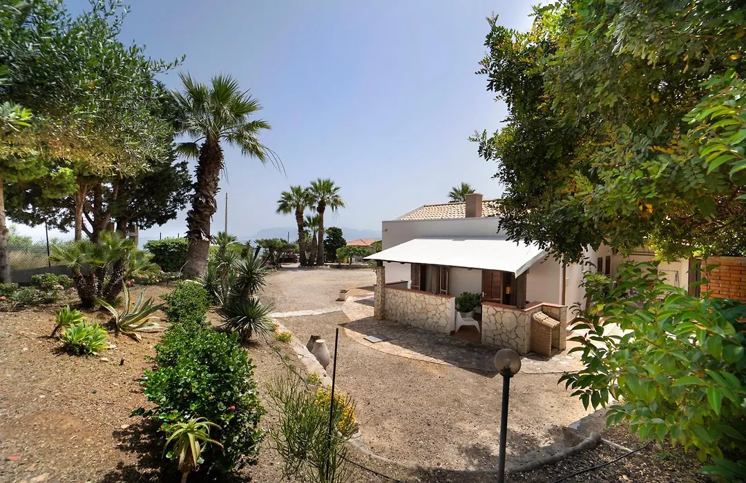 Kòre B&B-1