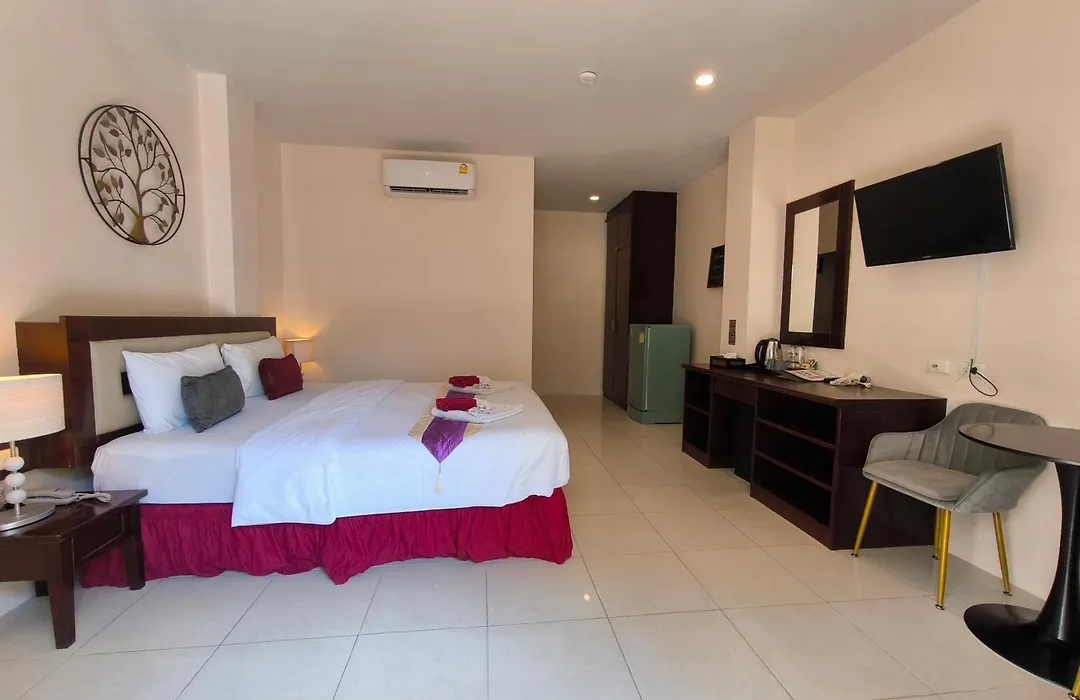 Seven Seas Hotel Patong Beach-1