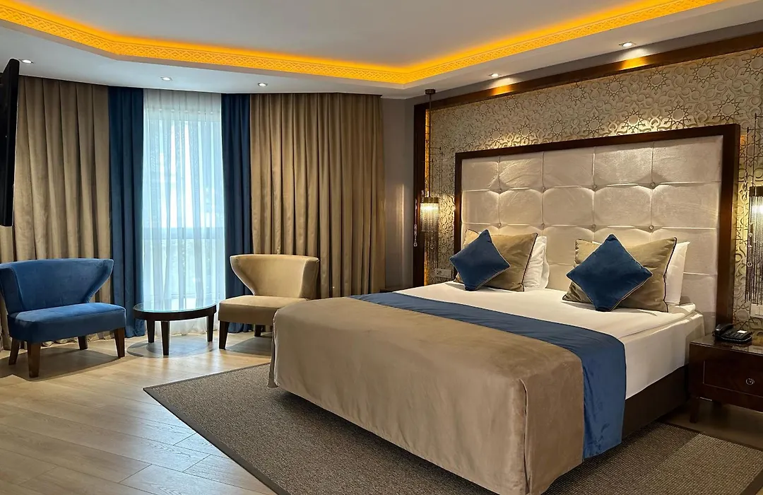 Ahc Old City Hotel-1