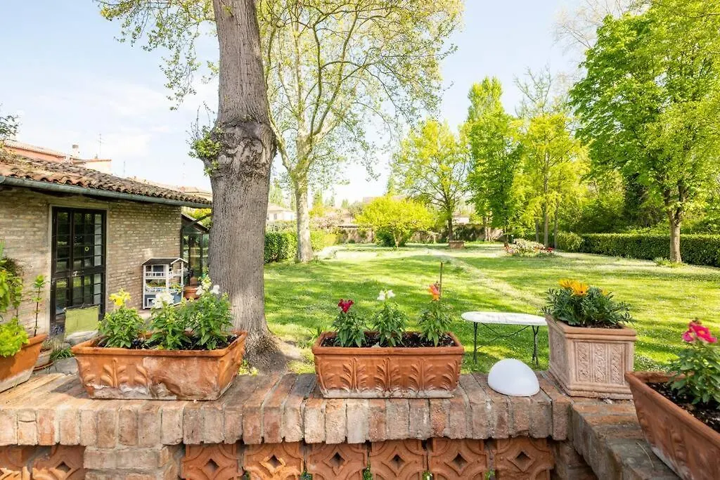 Vicolo Parchetto 9-1
