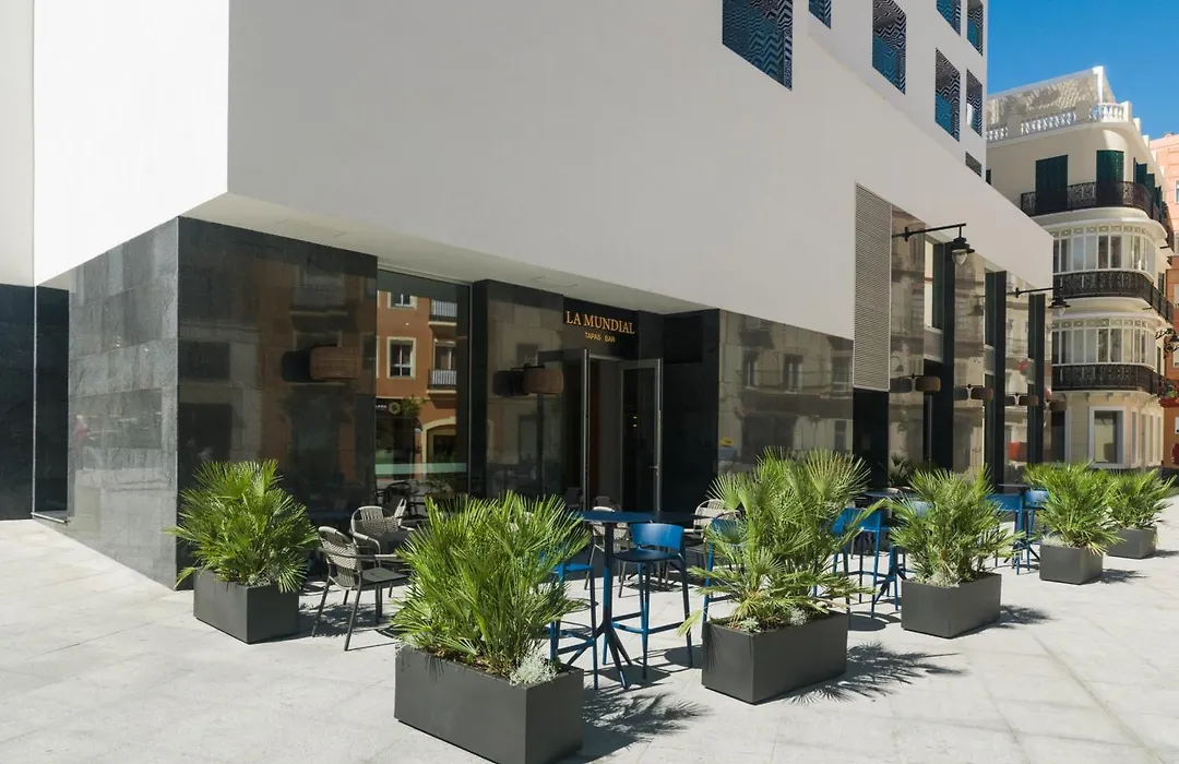 H10 Croma Málaga-1