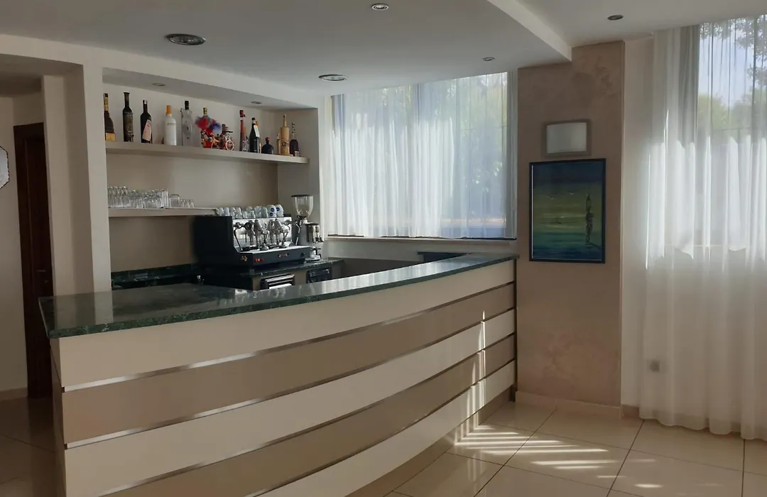 Hotel Apulia-1