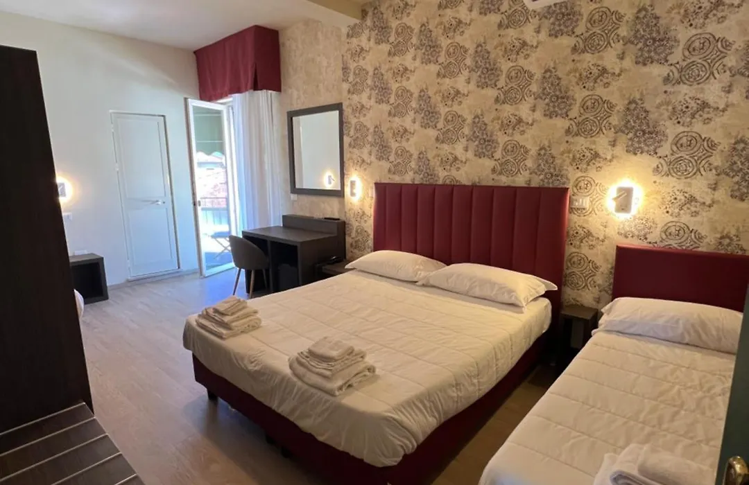 Hotel Liu-1