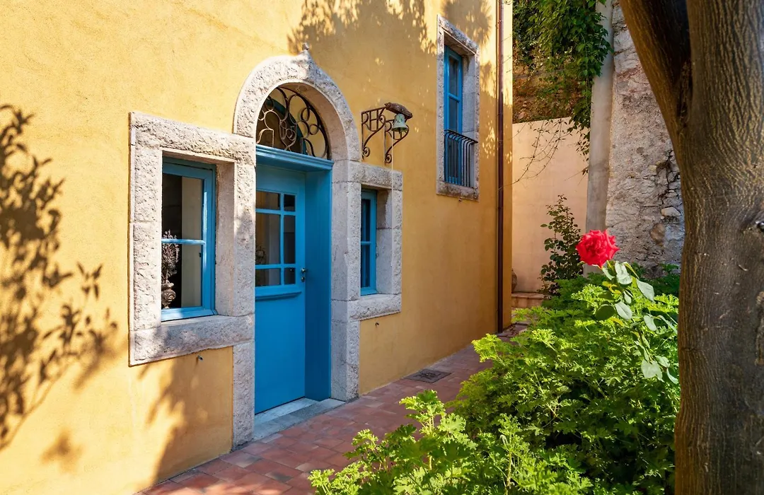 Casa Cuseni, Residenza d'artista, Museo e Giardino storico-1