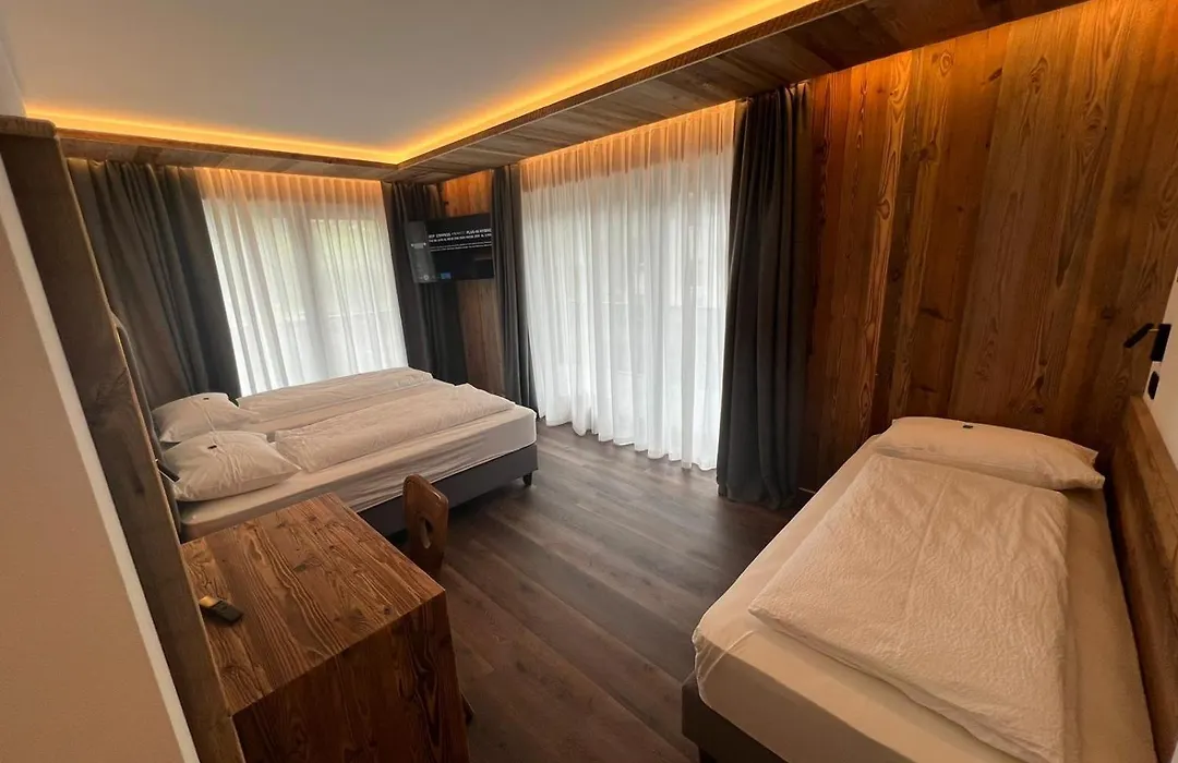 Hotel De Fronz-1