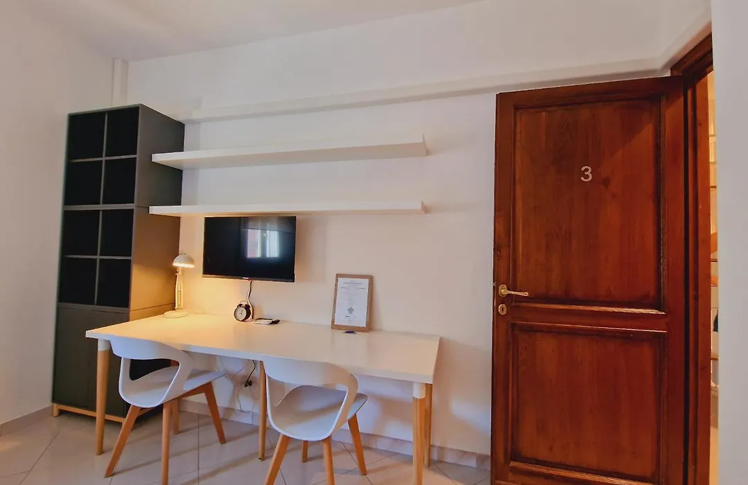 Guest House Dea Opi-1