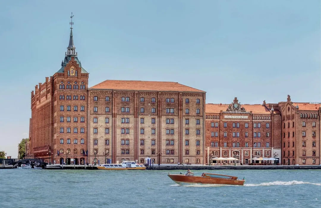 Hilton Molino Stucky Venice-1