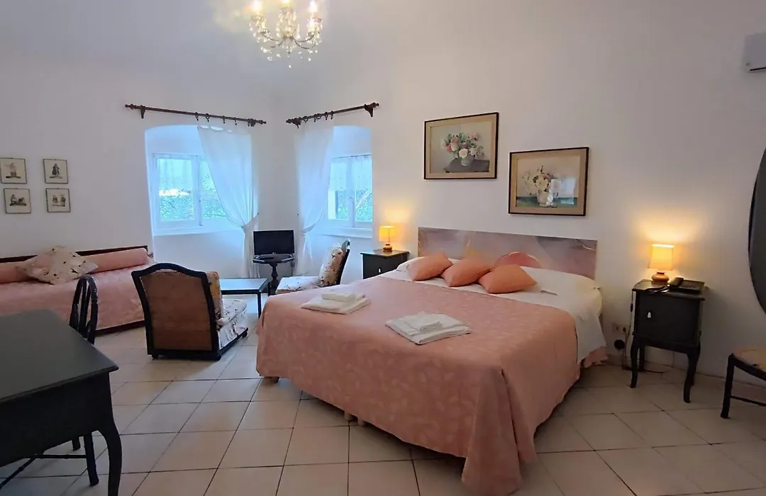 Hotel Sereno-1