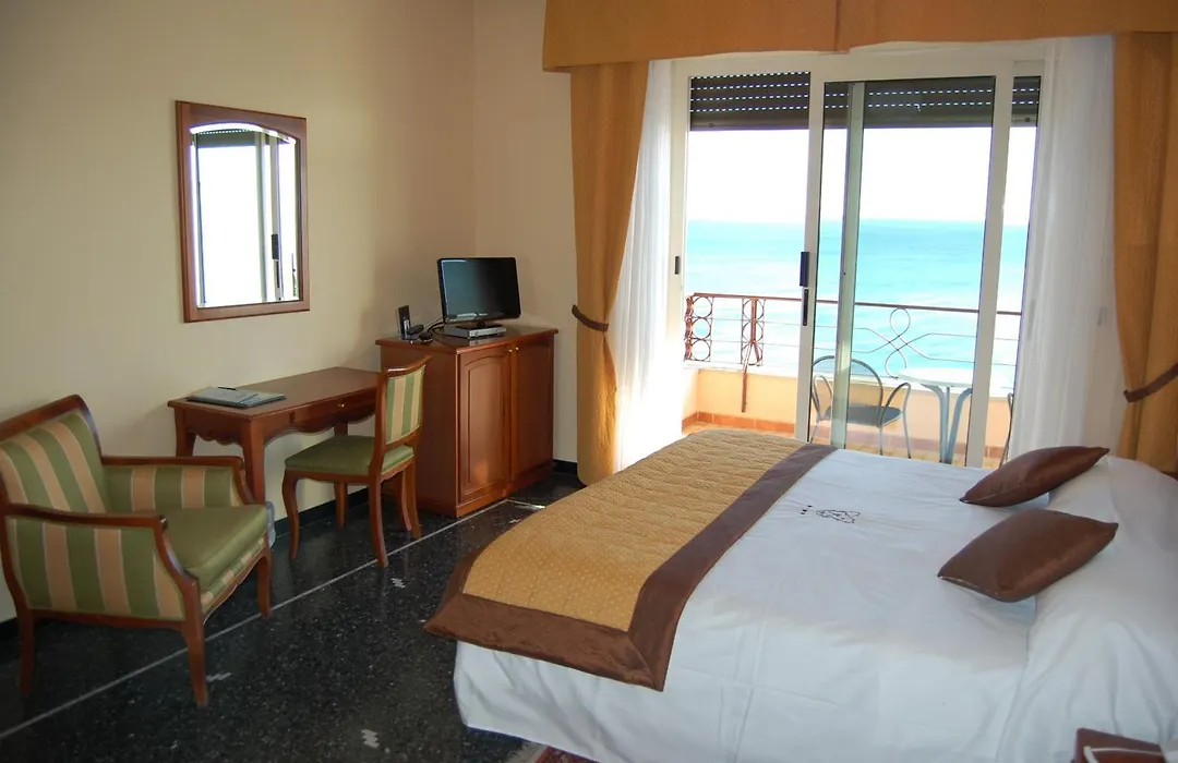 Grand Hotel Moroni-1