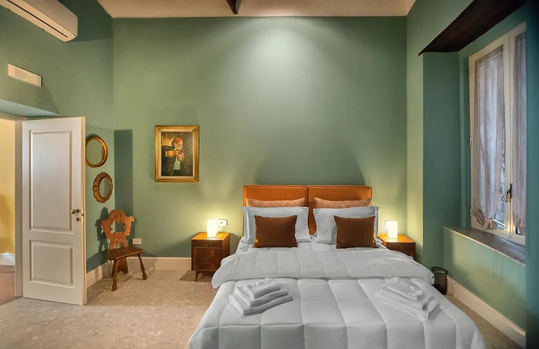 MONART HOSPITALITY Capodimonte-1