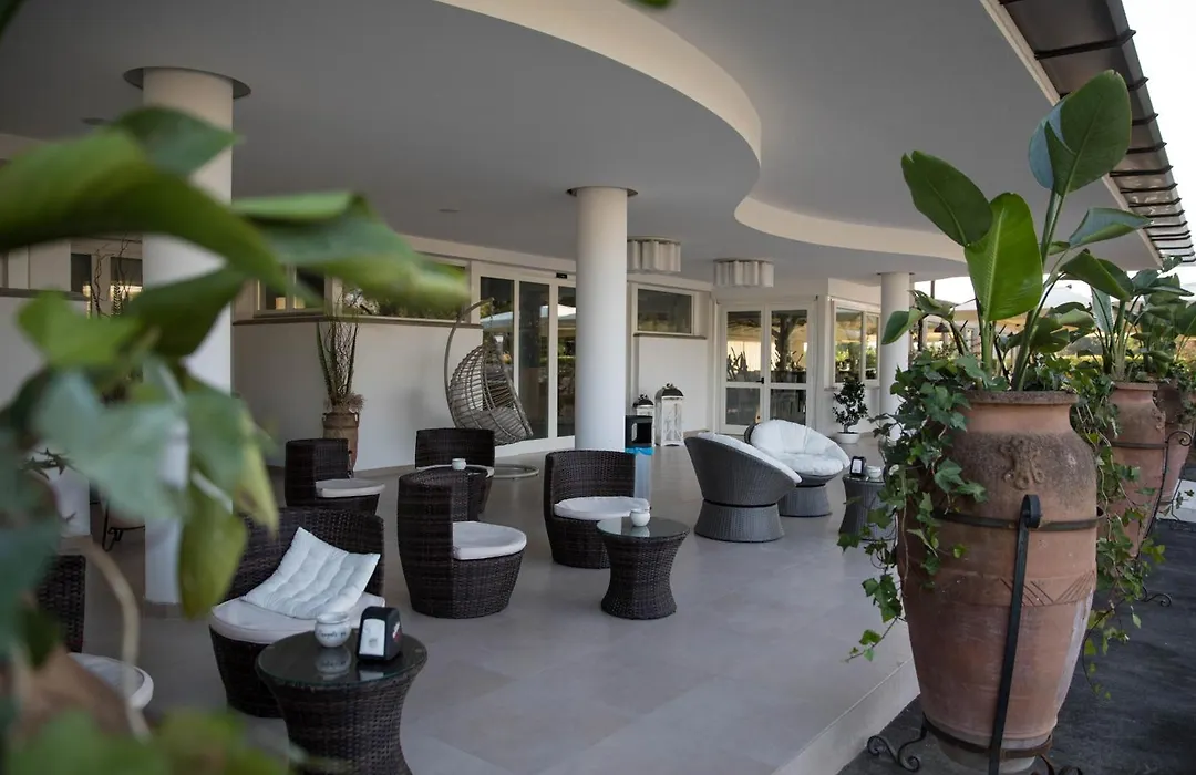 Lula Hotel - Ex Love & Fama Hotel-1