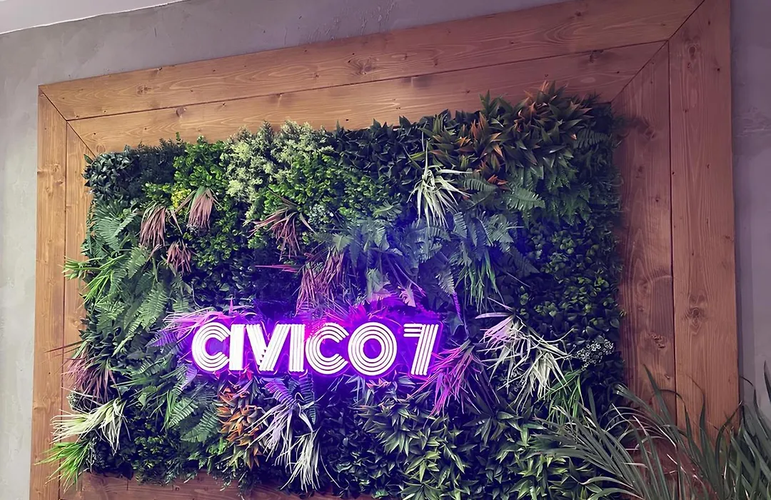 civico settee-1