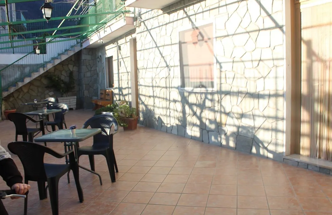 Bed&Breakfast Il Sentiero-1