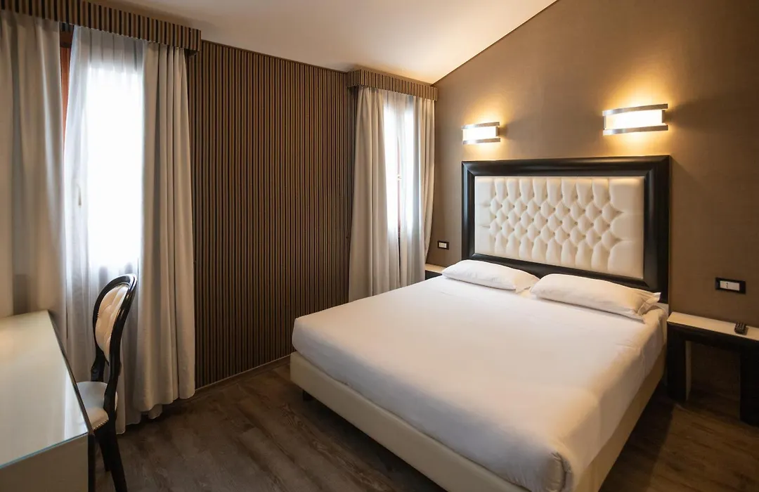 Duomo Boutique Hotel-1