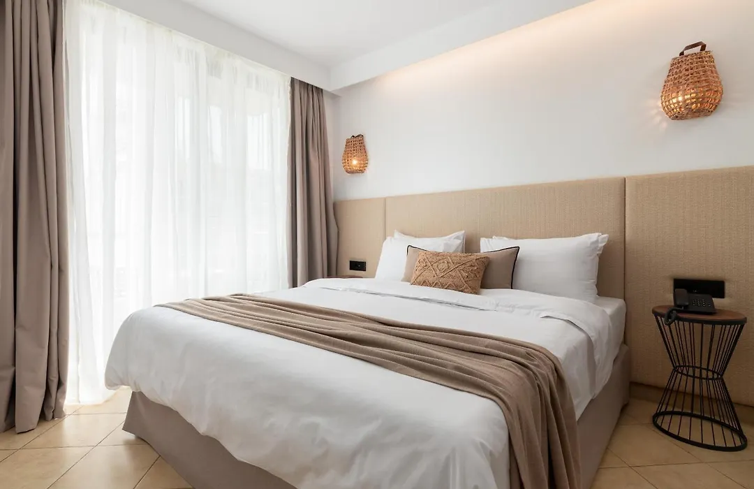 Diana Art Boutique Hotel-1