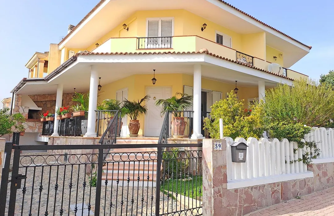Alice B&B-1