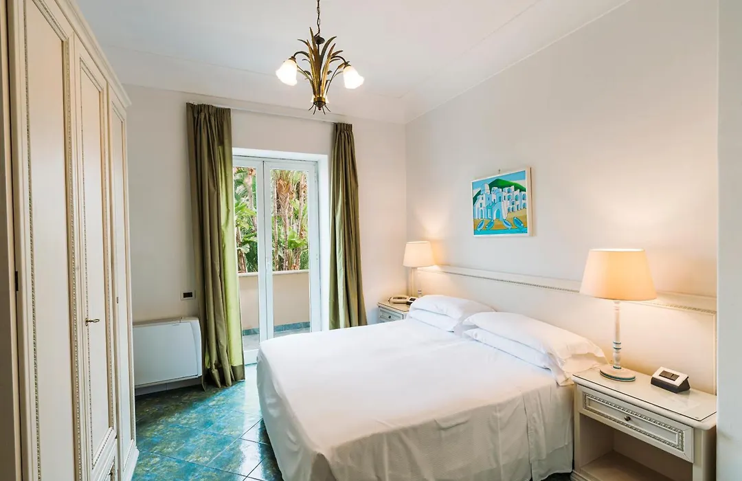 Hotel Villa Svizzera Terme-1