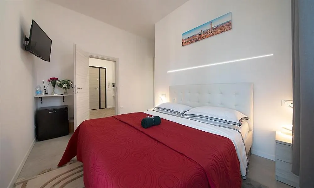 Triumvirato Rooms-1