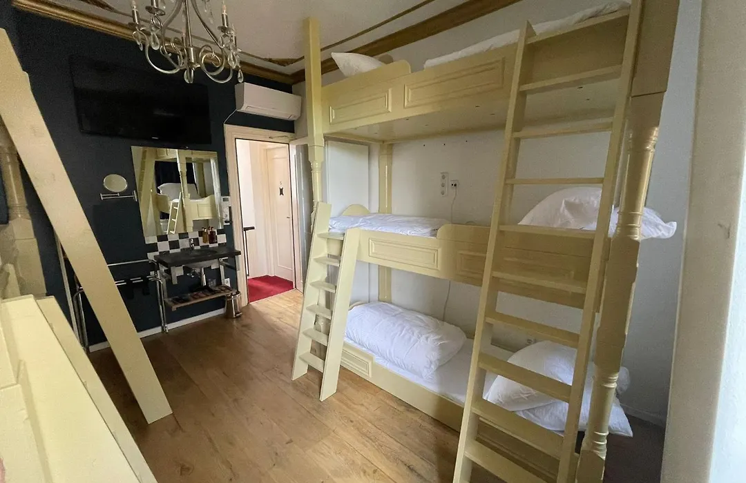 Amsterdam Rembrandt Square City Center Hotel-1