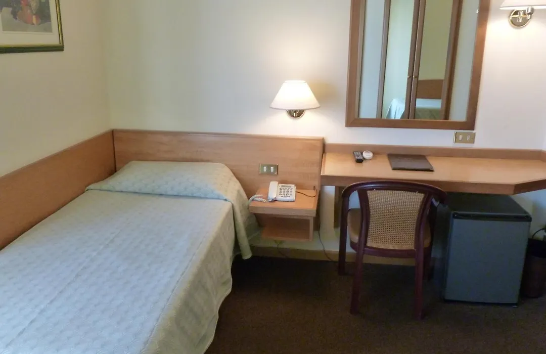 Hotel Plaza-1