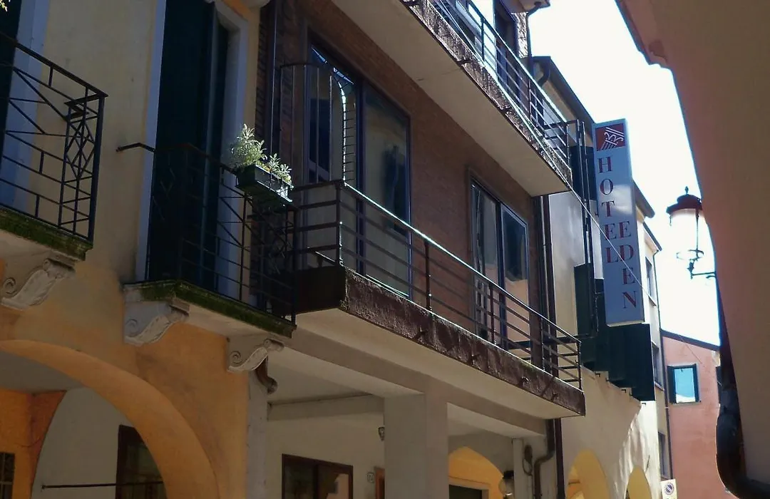 Hotel Eden-1