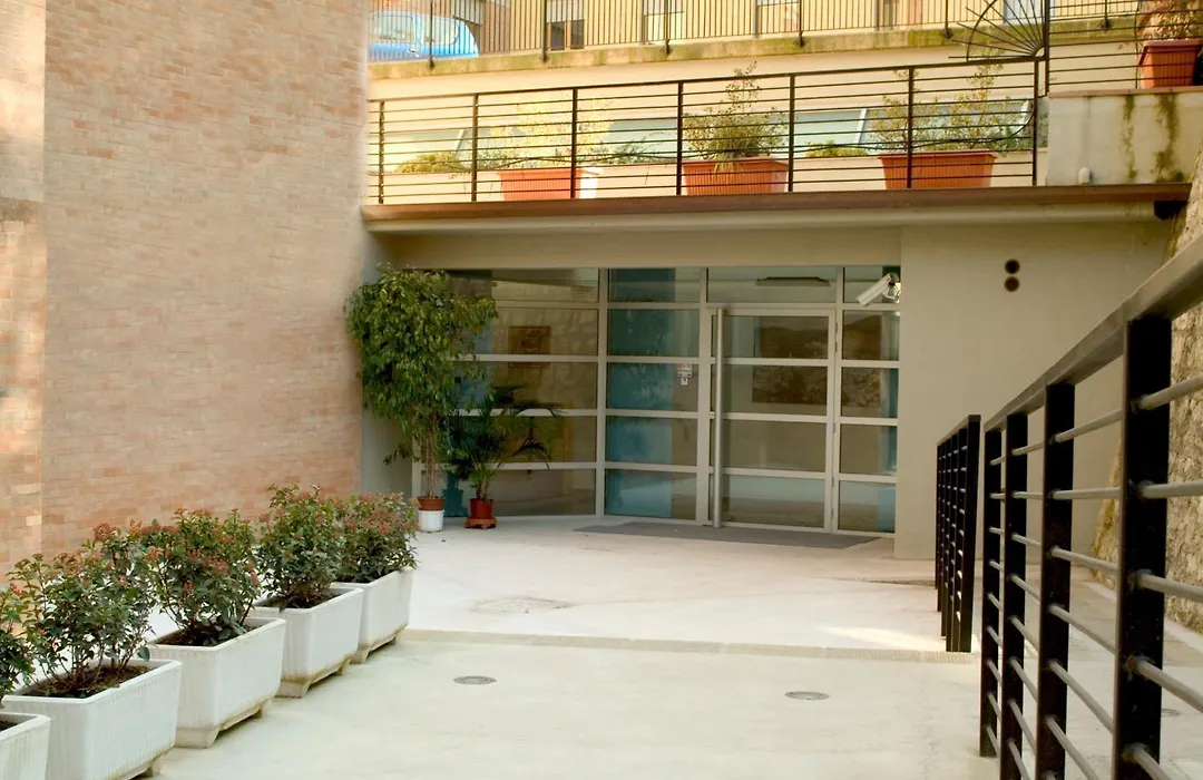 Casa Religiosa Di Ospitalità Nazareno-1