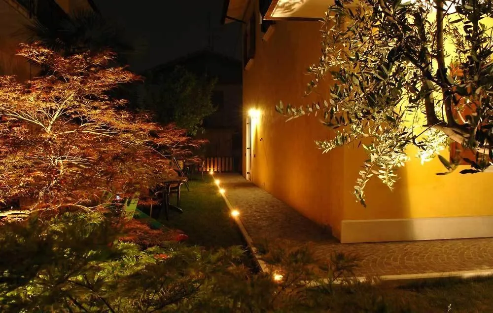 Sweet House Only Rooms-1