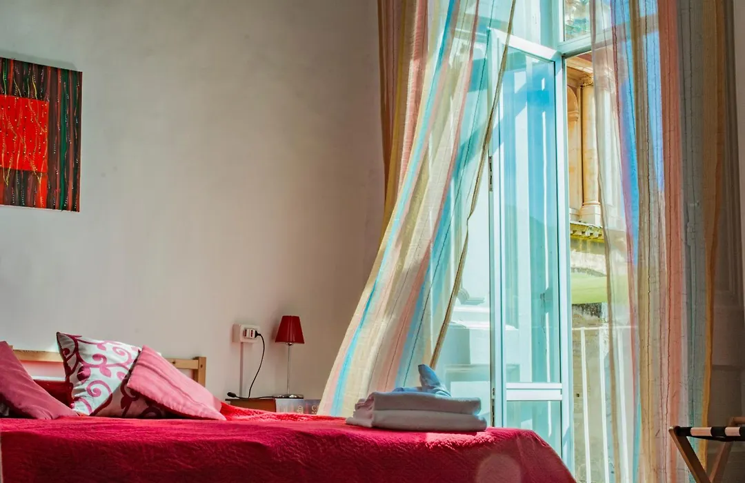 B&B Tecla-1
