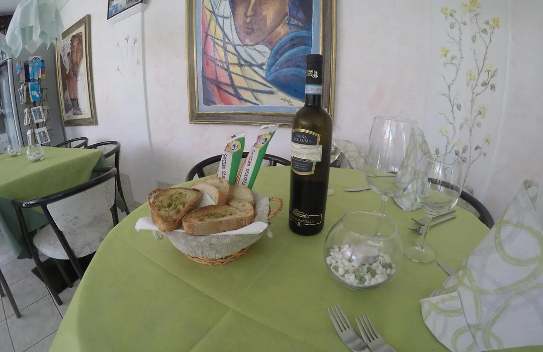 hotel la rondinella-1