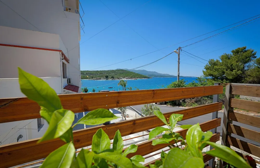 Livia'S Guesthouse-1
