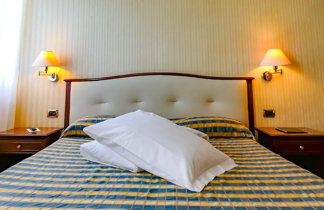 Hotel Benaco Garda ***S-1