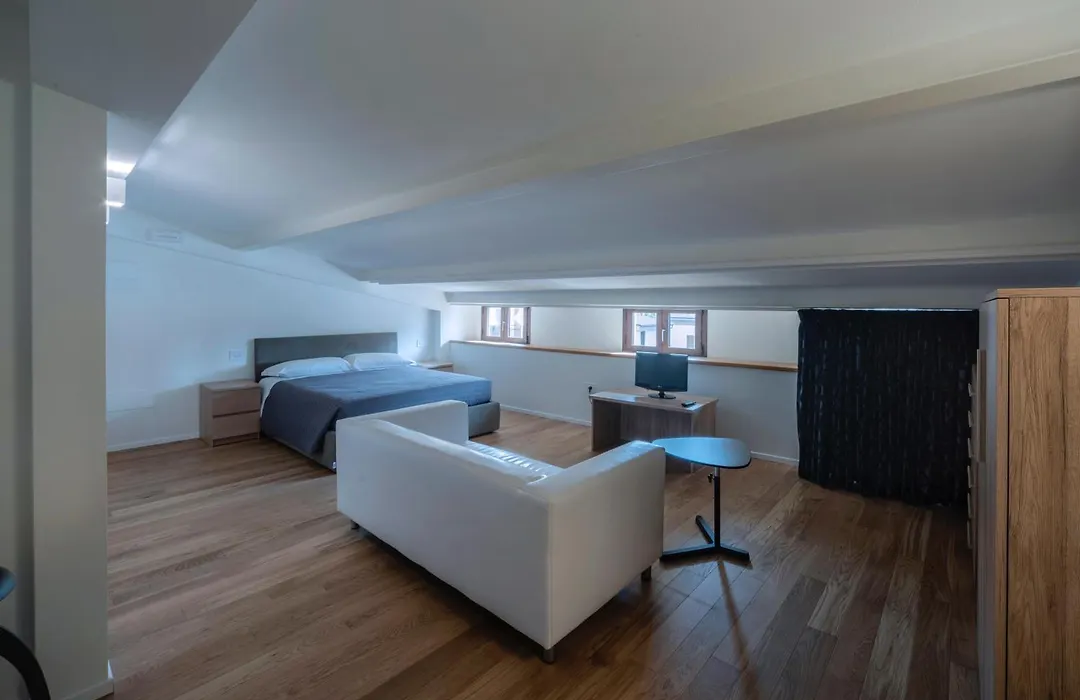 Domus Regina-1